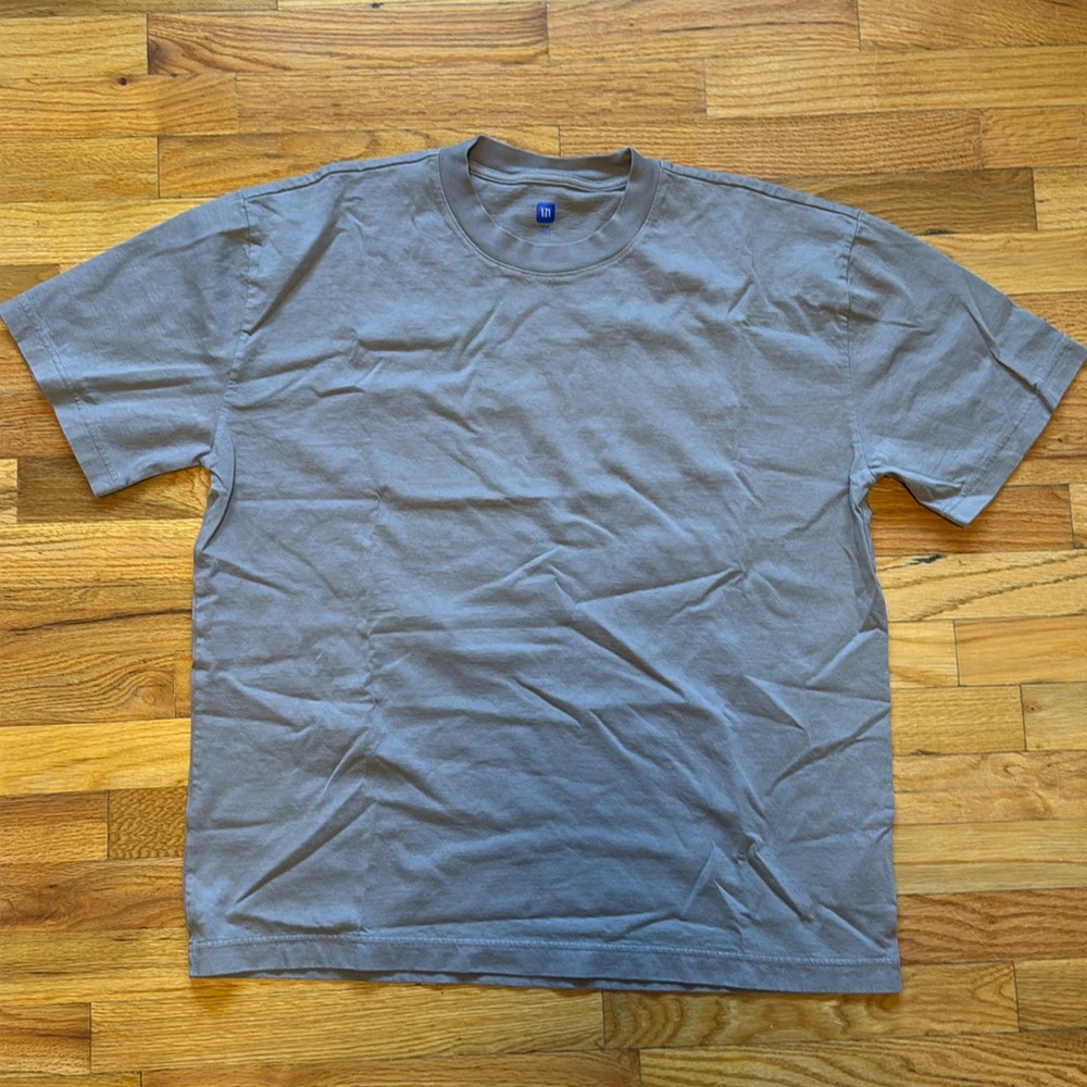 Grey YZY Tee Size Large